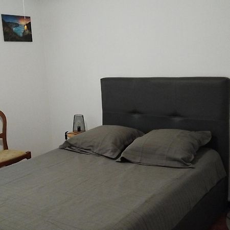 Appartement 2 Etoiles Proche Du Stade Et Des Thermes A Balaruc-Les-Bains, Avec Parking Et Balcon Ferme - Fr-1-503-84 Bagian luar foto